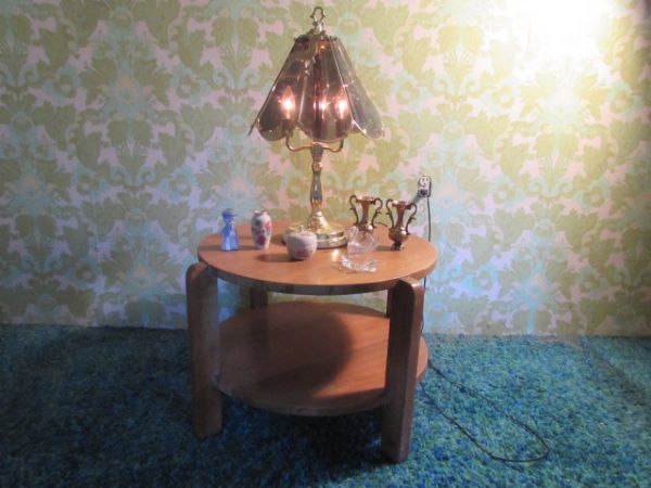 MID-CENTURY ROUND WOOD TABLE, BRASS FINISH CANDLEABRA LAMP & MORE