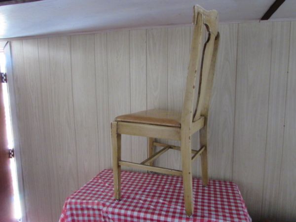 MATCHING SIDE CHAIR WITH HEN SEAT