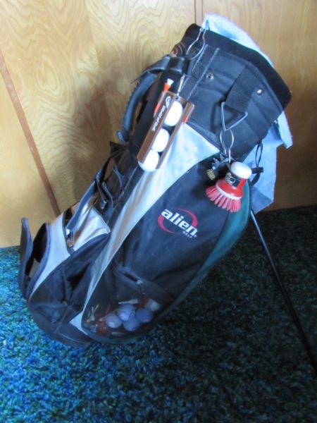 COMPLETE SET OF GOLF CLUBS WITH BAG & ACCESSORIES