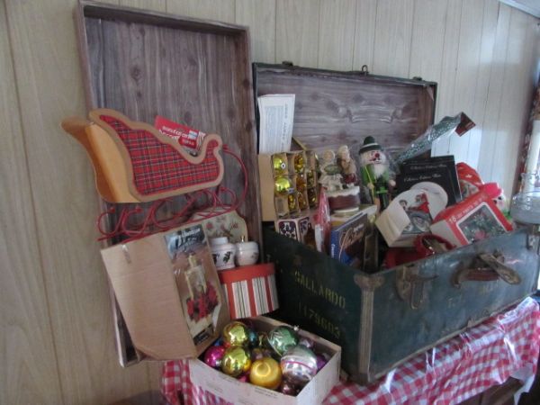 HOLIDAY CHEST WITH DOZENS OF ORNAMENTS, MUSIC BOX, NUTCRACKER & MUCH MORE1