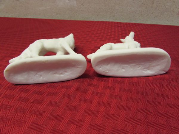 TWO ANTIQUE PARIAN WARE DOG FIGURINES