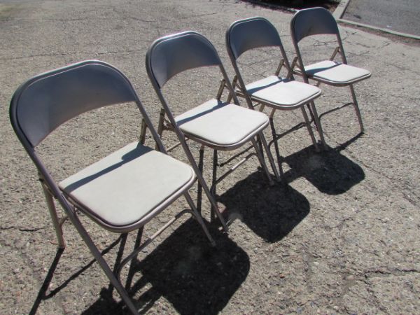 FOUR SAMSONITE METAL FOLDING CHAIRS WITH PADDED SEATS