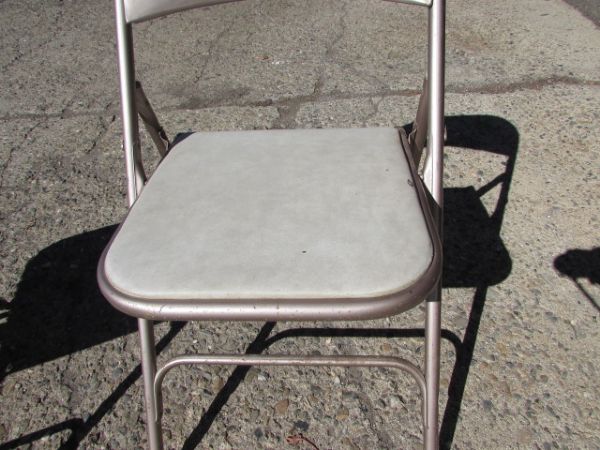 FOUR SAMSONITE METAL FOLDING CHAIRS WITH PADDED SEATS