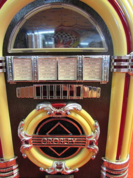 LIMITED EDITION  JUKEBOX REPLICA CROSLEY CR-11 AM/FM RADIO/CASSETTE PLAYER 