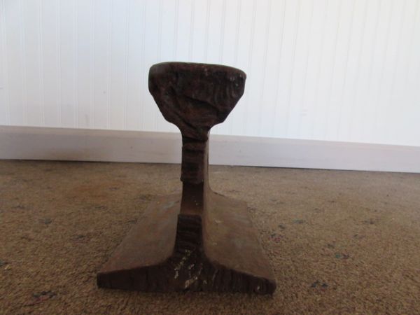 RAILROAD TIE ANVIL