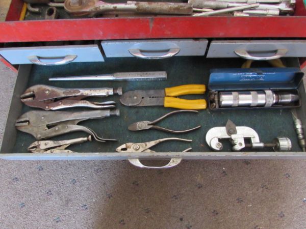 METAL 6 DRAWER TOOL CHEST LOADED WITH TOOLS