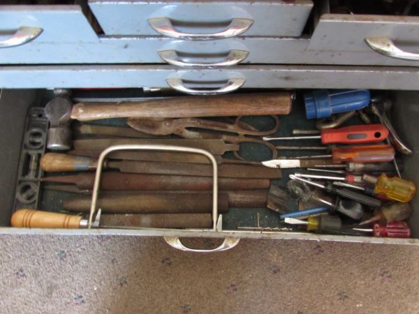 METAL 6 DRAWER TOOL CHEST LOADED WITH TOOLS