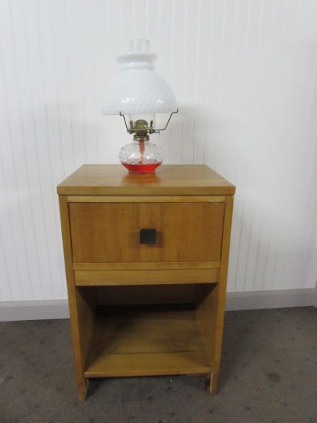 VINTAGE ALL WOOD NIGHT STAND WITH HOBNAIL OIL LAMP