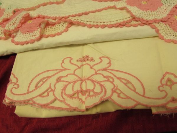 LOVELY VINTAGE LINENS - SHEET, PILLOW CASES & DRESSER SCARVES