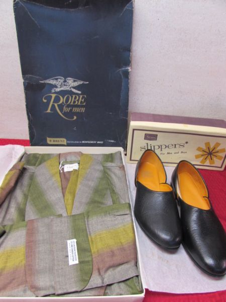 GIFTS FOR THE MAN WITH TOP OF THE LINE TASTE - ROBE & SLIPPERS