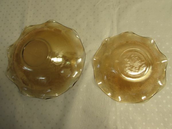 TWO ELEGANT VINTAGE JEANETTE FLORAGOLD  LOUISA  DEPRESSION GLASS SERVING BOWLS