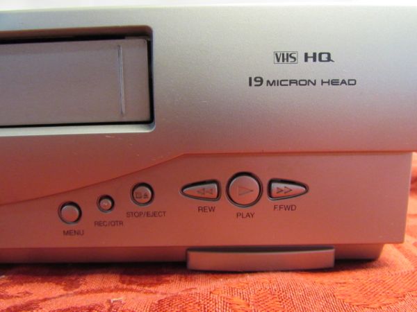 EMERSON DA-4 HEAD VIDEO CASSETTE RECORDER/VCR