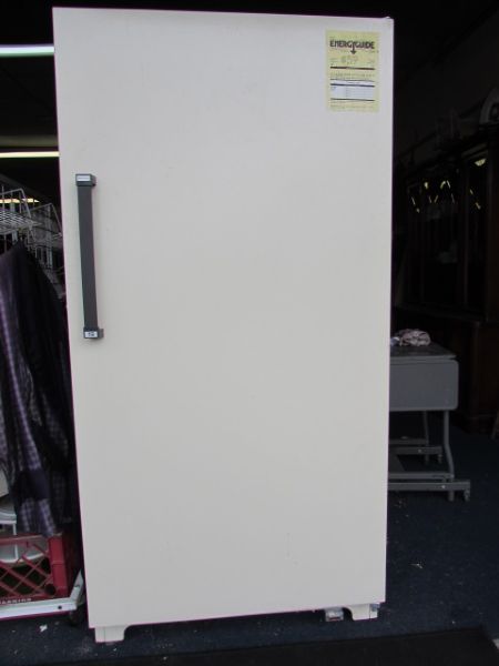 KENMORE COLDSPOT 19.3 CUBIC FT FREEZER