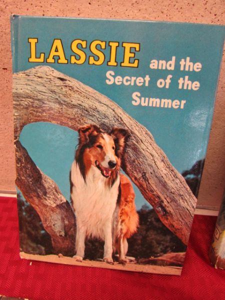 FOUR VINTAGE LASSIE BOOKS