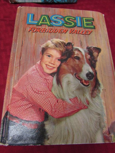 FOUR VINTAGE LASSIE BOOKS