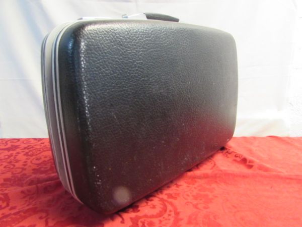 RETRO SAMSONITE SUITE CASE FULL OF DVD'S