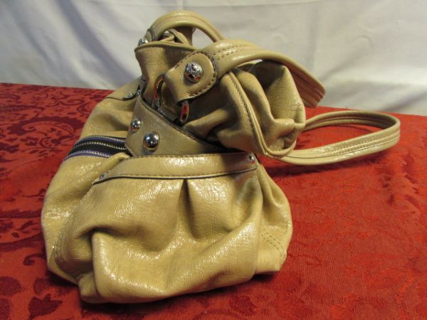 STYLISH KATHY VAN ZEELAND HANDBAG