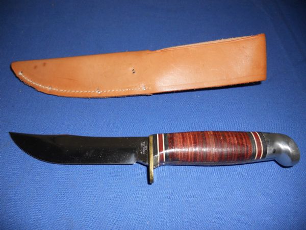 AN AUTHENTIC WESTERN KNIFE