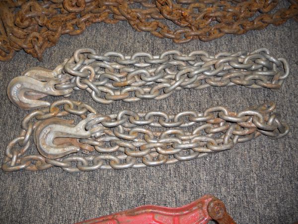 A RUGGED LOT OF CHAINS