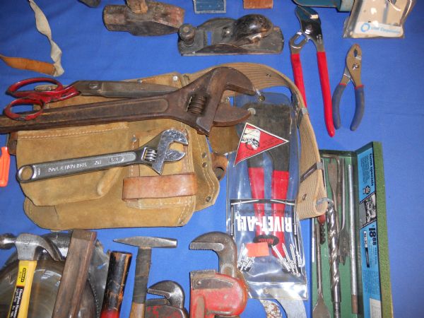 GREAT BIG LOT OF TOOLS 