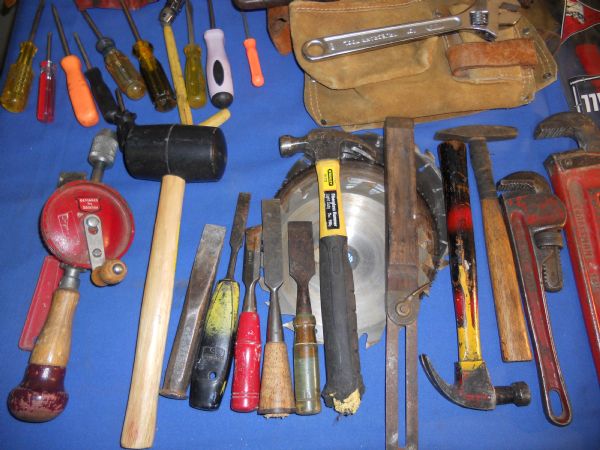 GREAT BIG LOT OF TOOLS 