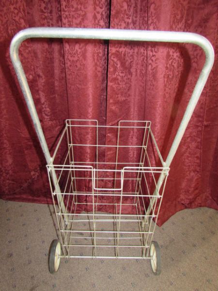 FOLDING METAL SHOPPING CART 