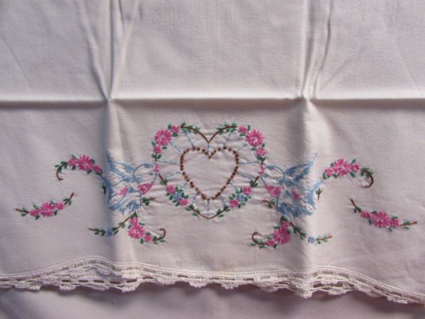 HAND EMBROIDERED VINTAGE PILLOW CASES, TABLE CLOTH & RUNNER, PLUSH THROW BLANKETS, FLORAL SHEET SET & MORE