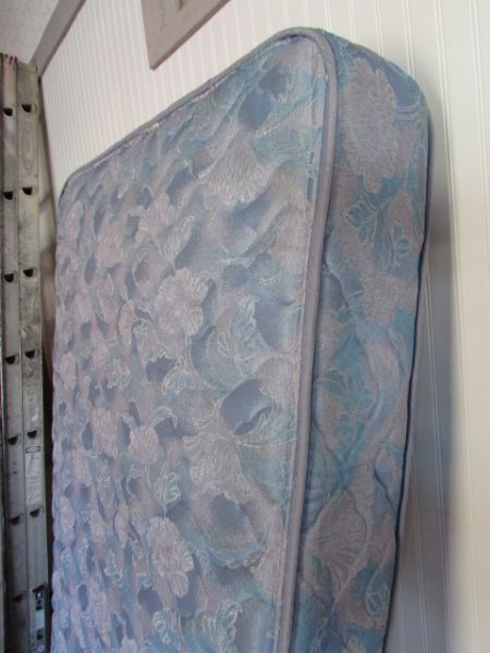 NICE BLUE MATTRESS - TWIN SIZE