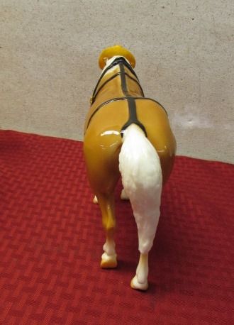 BREYER LIMITED EDITION MODEL #1260, NODDY