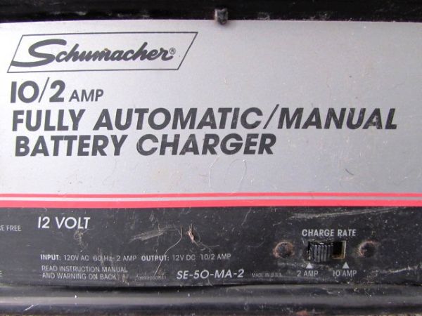 SCHUMACHER 10 AND 2 AMP BATTERY CHARGER