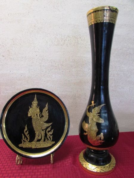 VINTAGE TRADITIONAL BLACK LACQUER  & GOLD  HAND PAINTED WOODEN PLATES & VASES 