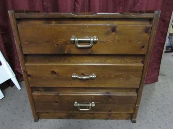 UNIQUE COUNTRY STYLE THREE DRAWER DRESSER