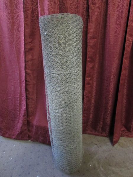 ROLL OF 4' WIDE CHICKEN WIRE