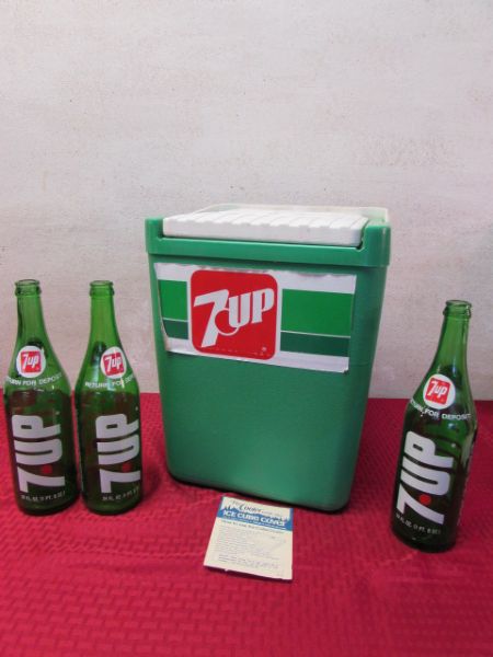 VINTAGE THE CUBE 7-UP ICE CHEST  & 7-UP BOTTLES