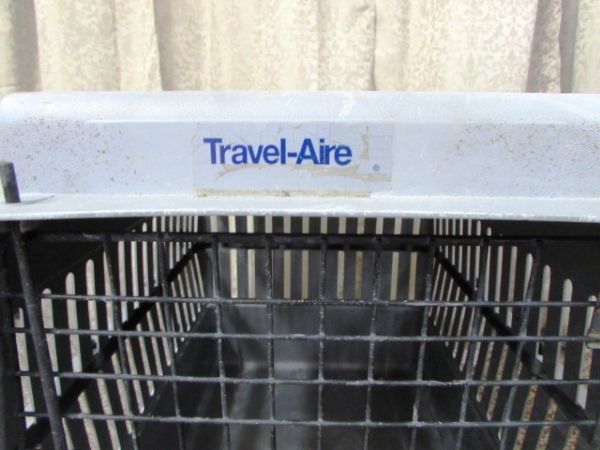 MEDIUM SIZE TRAVEL-AIRE PET CARRIER