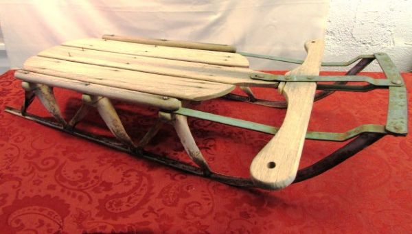 FABULOUS ANTIQUE SNOW SLED  -  SNOW IS EXPECTED THIS YEAR - DON'T MISS OUT ON THE FUN