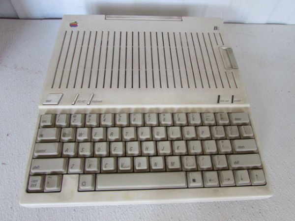 THE APPLE IIC IN ORIGINAL BOX   