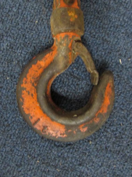 VINTAGE 1 TON BLOCK & TACKLE