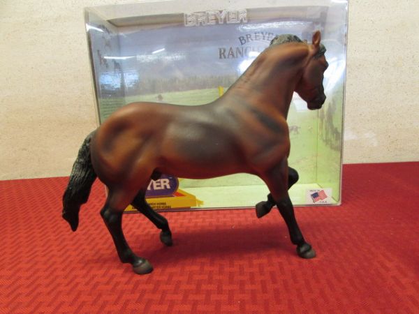 BREYER NO. 471 AMERICAN QUARTER HORSE