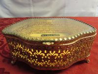 VINTAGE 24K GOLD FINISH FILIGREE JEWELRY BOX WITH BEVELLED GLASS TOP