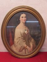ANTIQUE POTRAIT IN OVAL FRAME