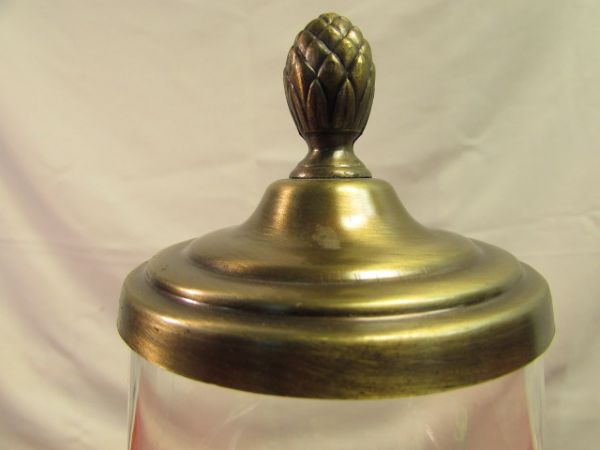 LOVELY VINTAGE BRASS CHERUB PEDESTAL CANDY DISH WITH ITALIAN MARBLE BASE & BRASS TOP