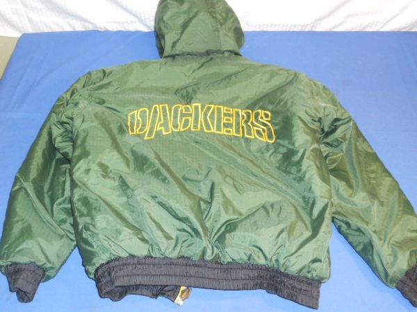 AN AWESOME PACKERS 2 IN 1 JACKET