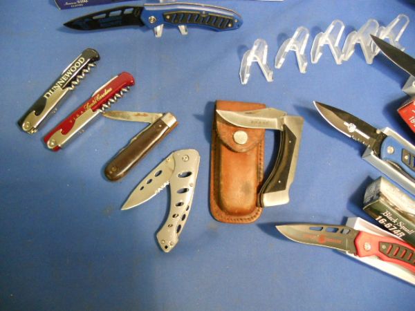 TEN KNIFE LOT