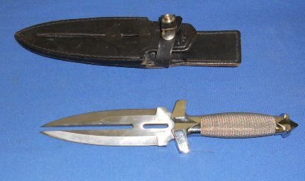 KNIFE & SHEATH