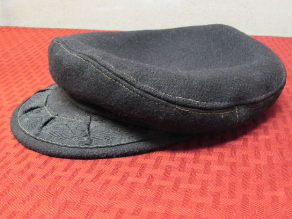 VINTAGE AEGEAN WOOL FISHERMAN'S CAP - MADE IN GREECE