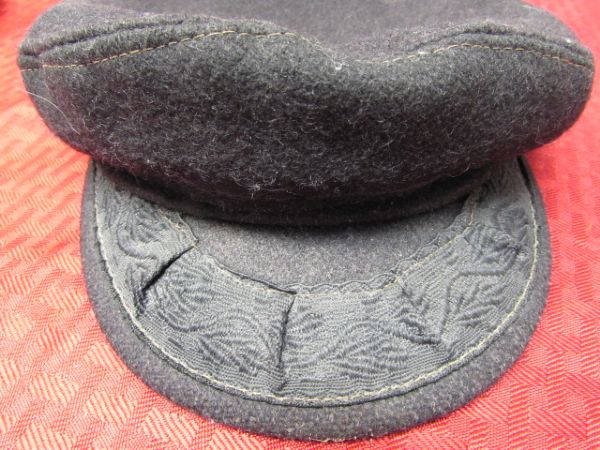 VINTAGE AEGEAN WOOL FISHERMAN'S CAP - MADE IN GREECE