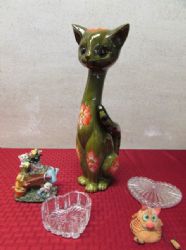 YOU WILL FALL IN LOVE WITH THIS VINTAGE CERAMIC KITTY!  CRYSTAL HEARTS & MORE