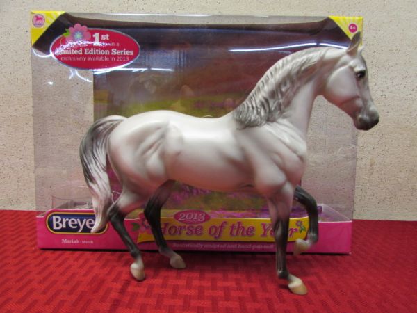 BREYER CLASSIC SIZE 2013 HORSE OF THE YEAR