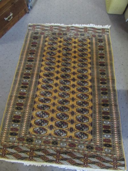 VINTAGE PERSIAN WOOL RUG